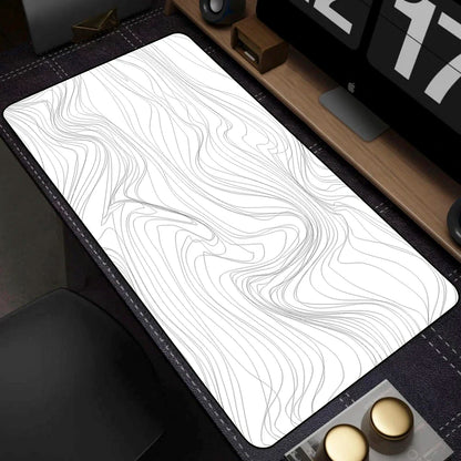 Tapis de souris artistique 900x400 — noir et blanc, grand tapis de bureau XXL, protège-bureau pour ordinateur portable ou PC, surface effet liquide Strata.