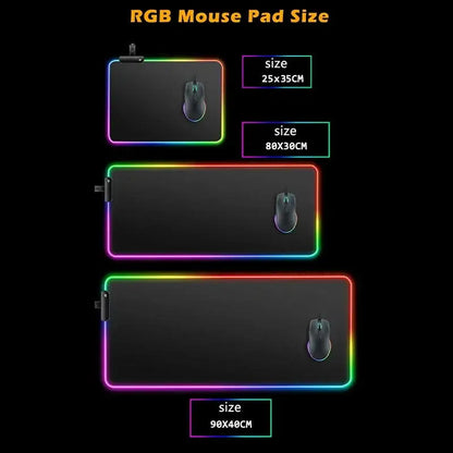 Tapis de souris gaming RGB noir pur antidérapant pour PC et portable, grand tapis pour clavier, tapis de bureau en caoutchouc avec LED pour jeux ou usage bureau.