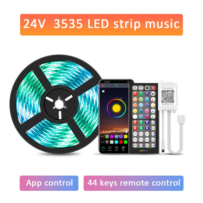 Bande LED RGB avec synchronisation musicale, changement de couleur, micro intégré sensible, éclairage LED contrôlé via application, DC 12V, flexible.